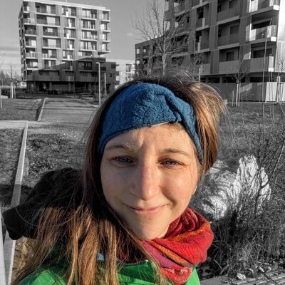 Suche einen Raum für einen Frauenworkshop