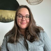 Vermiete Praxisraum zur Mitbenutzung im 7. Bezirk