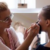 Schminks Make-up und Haare /mindbodysoul Yoga 