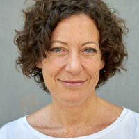 Karin Kiendler " frag Karin.at"