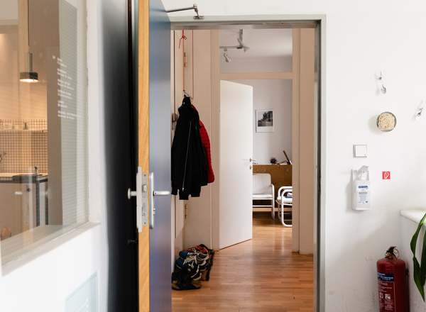 Büro! inkl. Garten, Besprechungsräumen, etc.