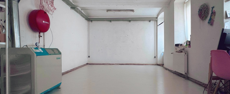 Atelierfläche am Yppenplatz – ca. 40 m² im geteilten Studio, All-Inclusive, Erdgeschoss