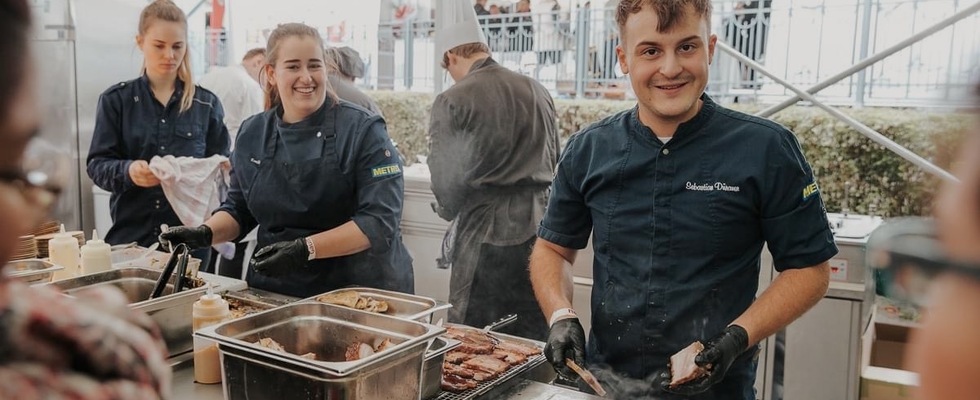 PRIVATE CHEF & KOCHKURSE & CATERING