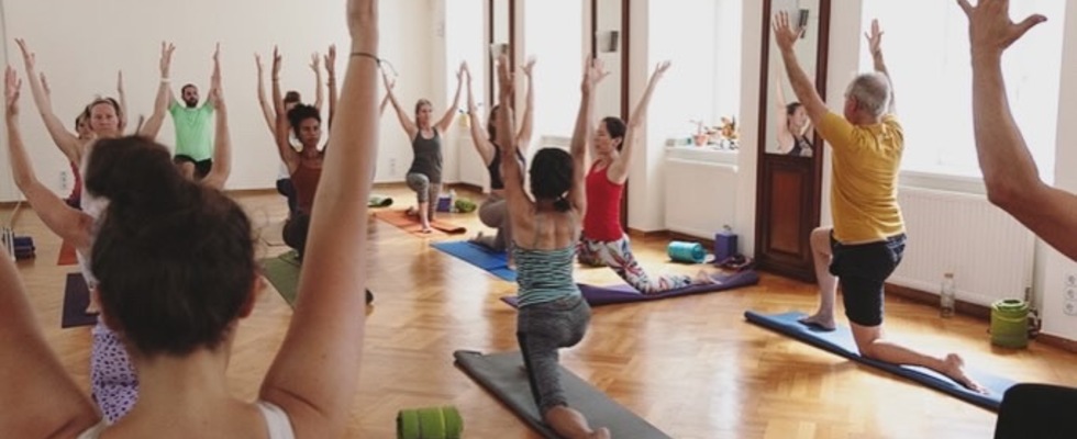Forrest Yoga Morning Intensive zur Sonnensonnwende