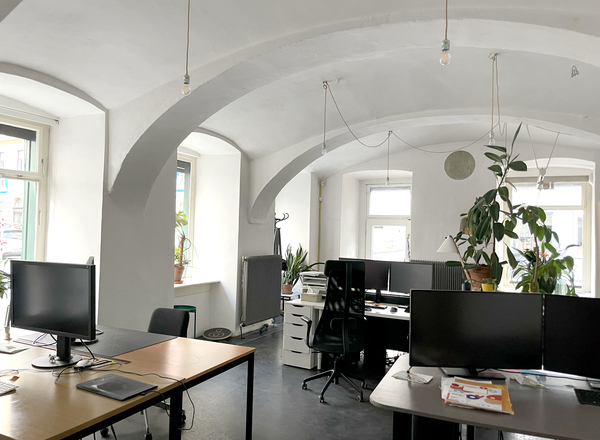 Wir suchen neue Mit-Mieter*innen in unseren Co-Working Räumen in der Zirkusgasse!
