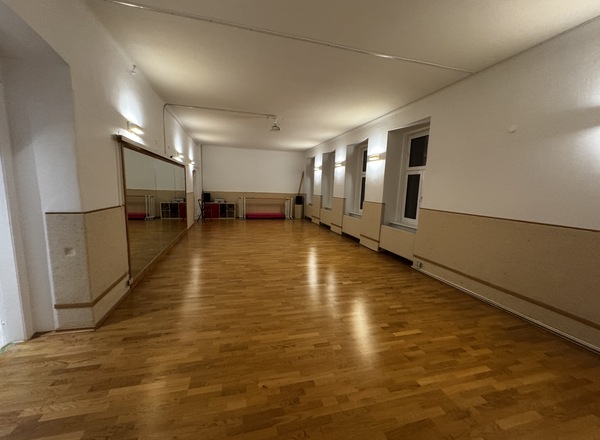Studio für Yoga, Ballett etc. stundenweise zu vermieten