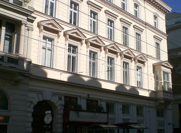 Eigenes Bürozimmer in Bürogemeinschaft