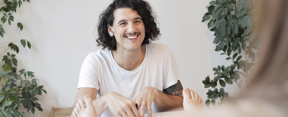 Being Bodies - Valentino Iraci - Body Therapist of the Grinberg Method