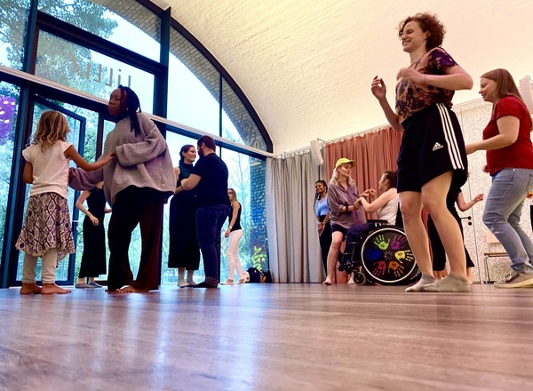 Tanzimprovisation Schnupperstunde