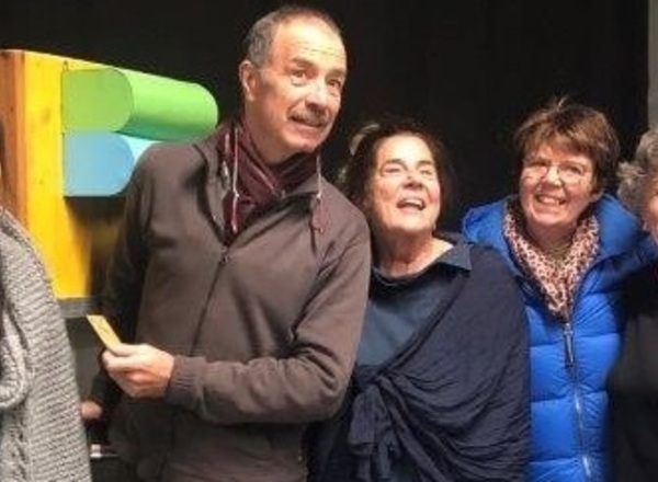 „Hier geblieben“ – über Hilfen und Hürden im Alltag von Geflüchteten [Grätzel:Theater und Diskussion]