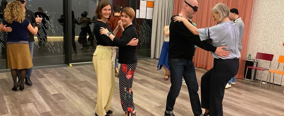 Contact Tango Workshop 2