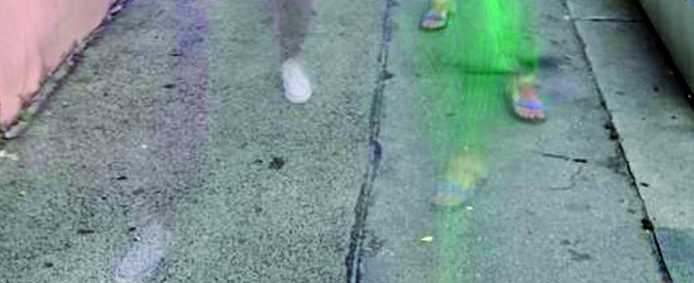 Hopeful Walkers // Performance // Jolyane Langlois (CN/AT) & Thandiwe Mqokeli (SA)