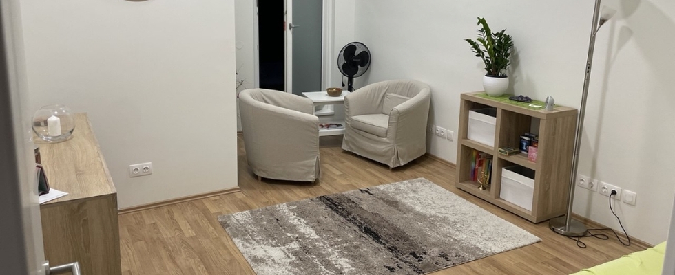 Nachmieter gesucht  (auch für zwei geeignet)