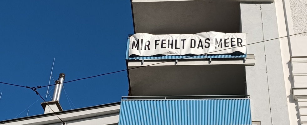 ab Januar 2027 einen Platz frei in Gemeinschaftsstudio