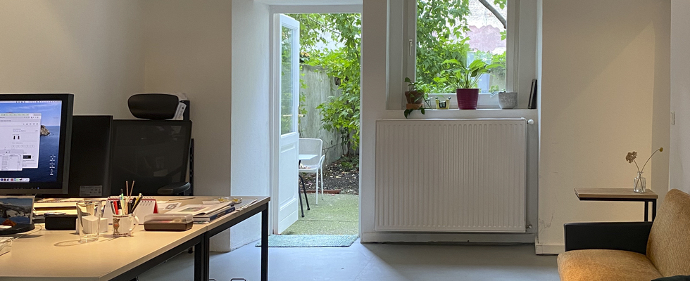 Platz in 2er Büro ab Mai/Juni frei 