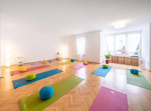 Yoga Gruppenkurs in Nussdorf Dienstag 18 Uhr (75 Min)