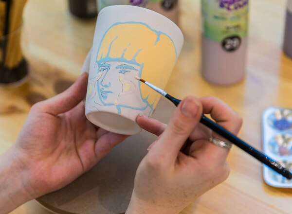 The Painting Bar - Ceramic Painting Sessions