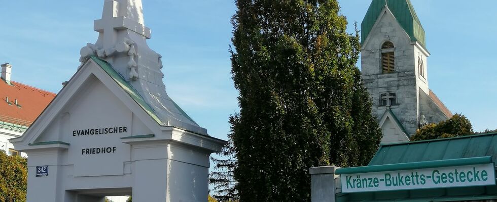 Führung am evangelischen Friedhof