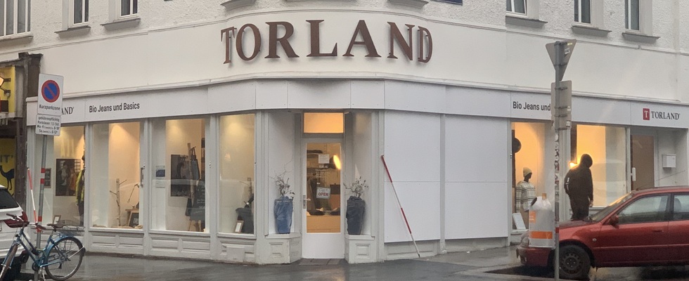 Fabrikverkauf TORLAND - Jeans, T-Shirts und mehr