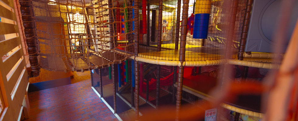 Indoor-Spielplatz "Leos Rumpelkiste"