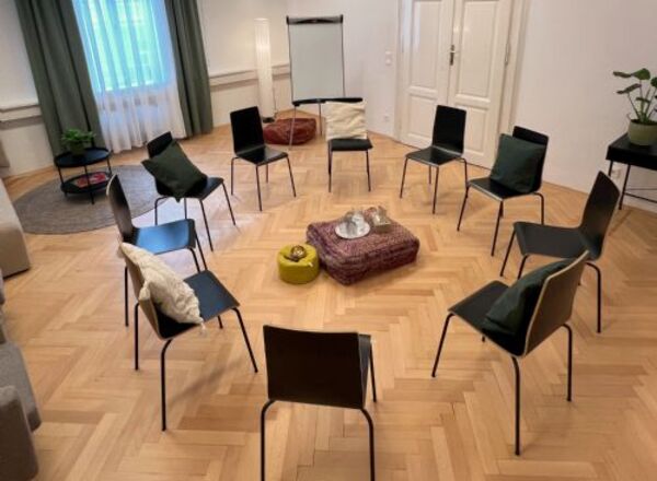 Psychotherapeutische Kleingruppe am Vormittag - fortlaufend, analytisch, themenoffen