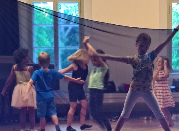 Kreativer Kindertanz mit Musik-Schwerpunkt - Schnupperstunde zum Kurs in Wien 19