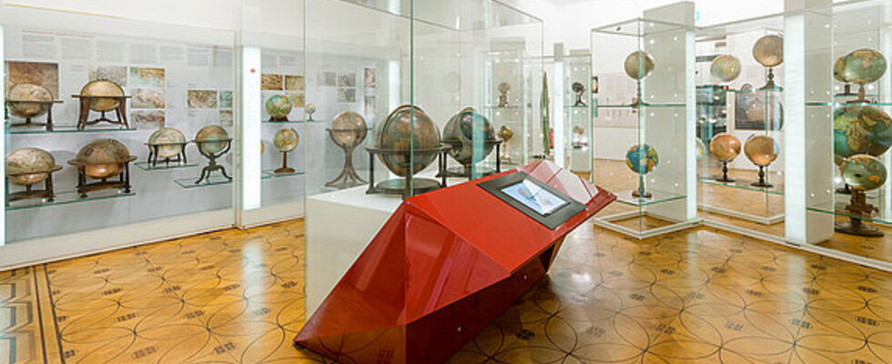Führung durch das Globenmuseum