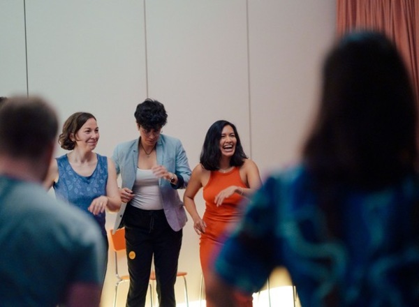 Schnupperstunde Salsa & Bachata Basic 1
