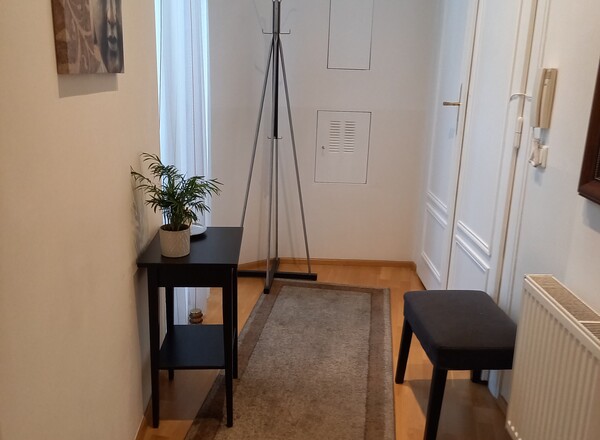 Große Praxisraum für Psychotherapie in Gemeinde Praxis 1020 zu vermieten!