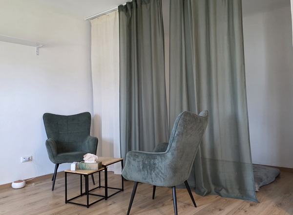 35m2 ruhiger Praxisraum für psychologische Beratungen, LSB, Shiatsu, Frauenkreise