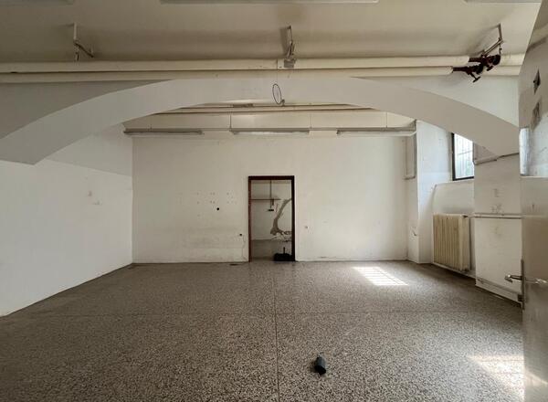 Freies Atelier in entstehendem Kulturzentrum: Raum für Künstler:innenkollektiv (bildende Kunst)