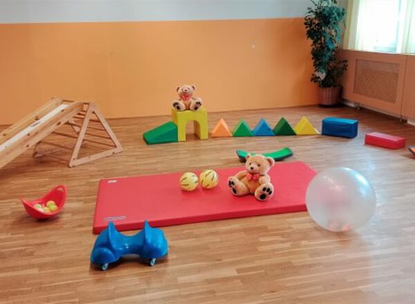 Bewegte Eltern-Kind-Spielgruppe
