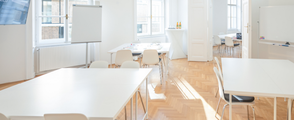 Moderner Seminarraum für Workshops & Trainings im 1. Bezirk
