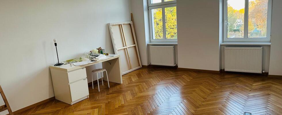 Ruhiger Arbeitsplatz in privater Wohnung – in grüner, zentraler Lage