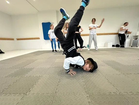 SPOTLIGHT-dancecenter – Foto 6