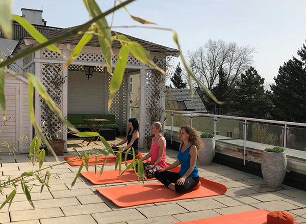 SOMMER-Yoga für Geübte und Anfänger mit Vorkenntnissen
