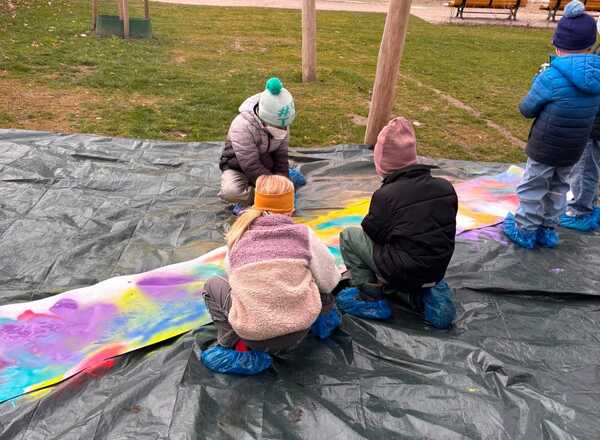 Einfach drauflos: Starke Kinderbetreuung braucht gutes Material!