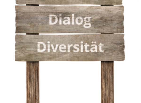 Stadtspaziergang Demokratie-Menschenrechte-Diversität