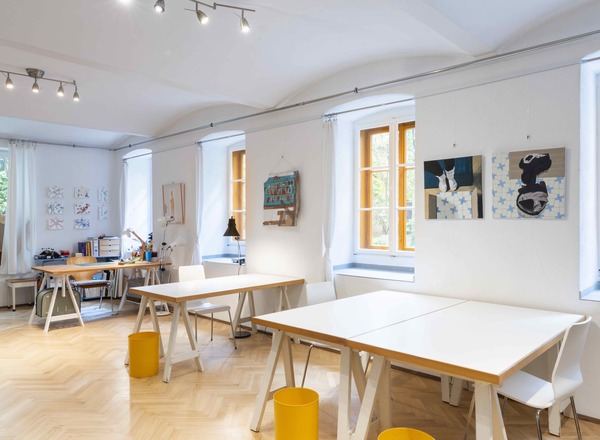 Arbeitsplätze in wunderschönem repräsentabler Raum im 16. Bezirk