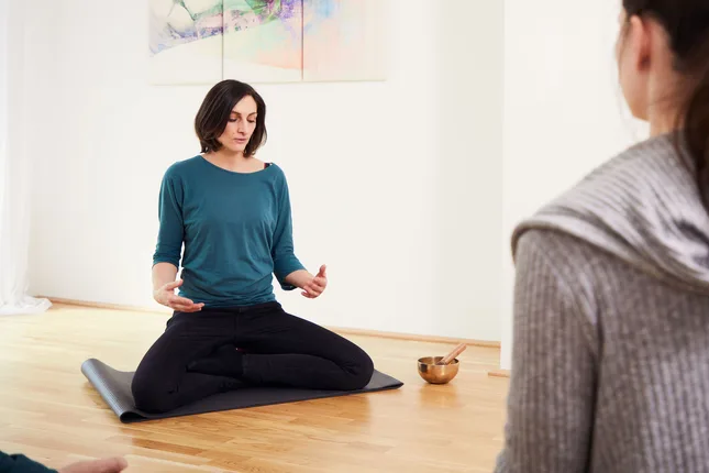 Mag. Anna Schönherr -Psychologische Beratung I Achtsamkeit I Embodiment – Foto 2