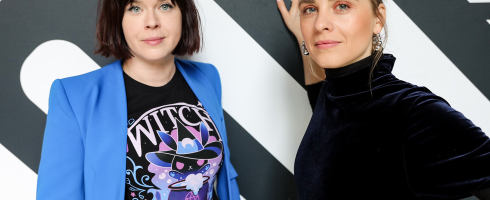 Mareike Fallwickl und Eva Reisinger lesen aus "Das Pen!smuseum"