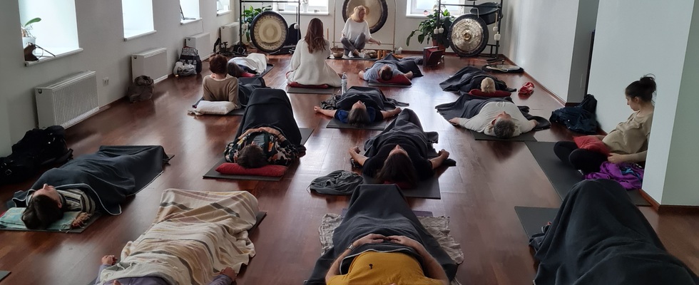 Gong-Yoga am 3.10. und 21.11.2024