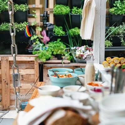 Suche einen Raum für ein Natur Hostel in Wien, 160-200m2, ebenerdig