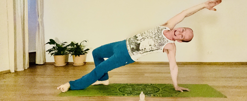Yoga-FREIRAUM & FREIRAUM-Institut für Erwachsenenbildung