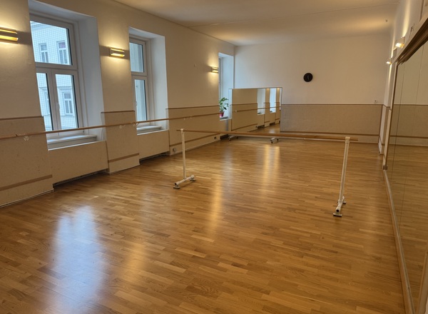 Studio für Yoga, Ballett etc. stundenweise zu vermieten