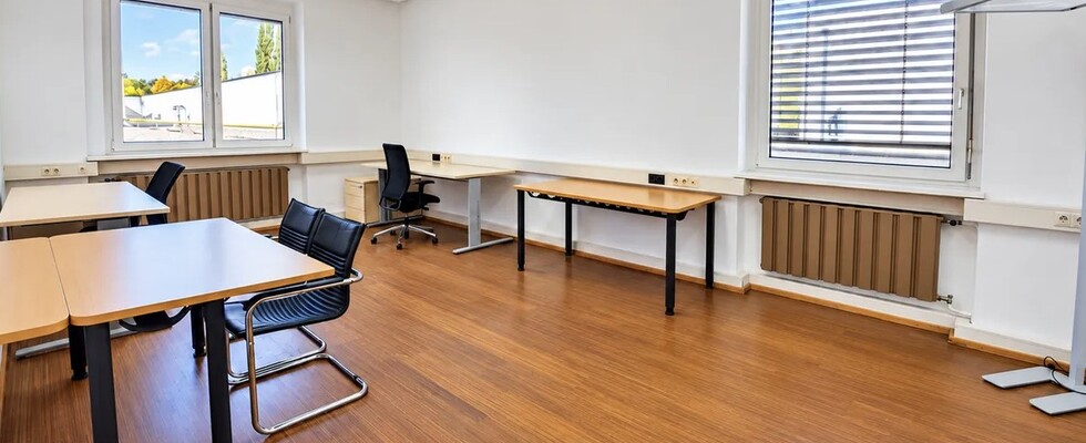 Dein eigenes Büro in Liesing – 27,6 m², möbliert, all-inclusive & 24/7