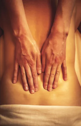 Ayurveda Wohlfühl-Massagen für Frauen - bei AYURSONJA – Foto 3