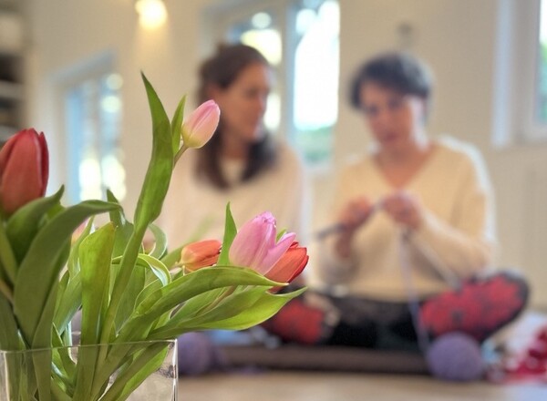 Yoga & Stricken mit Helen & Anna