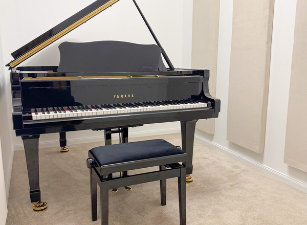 KlavierLoft Proberaum mit Yamaha C3 Flügel 
