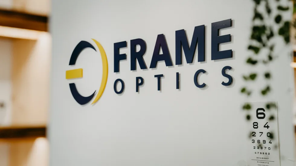 FRAME Optics – Foto 1